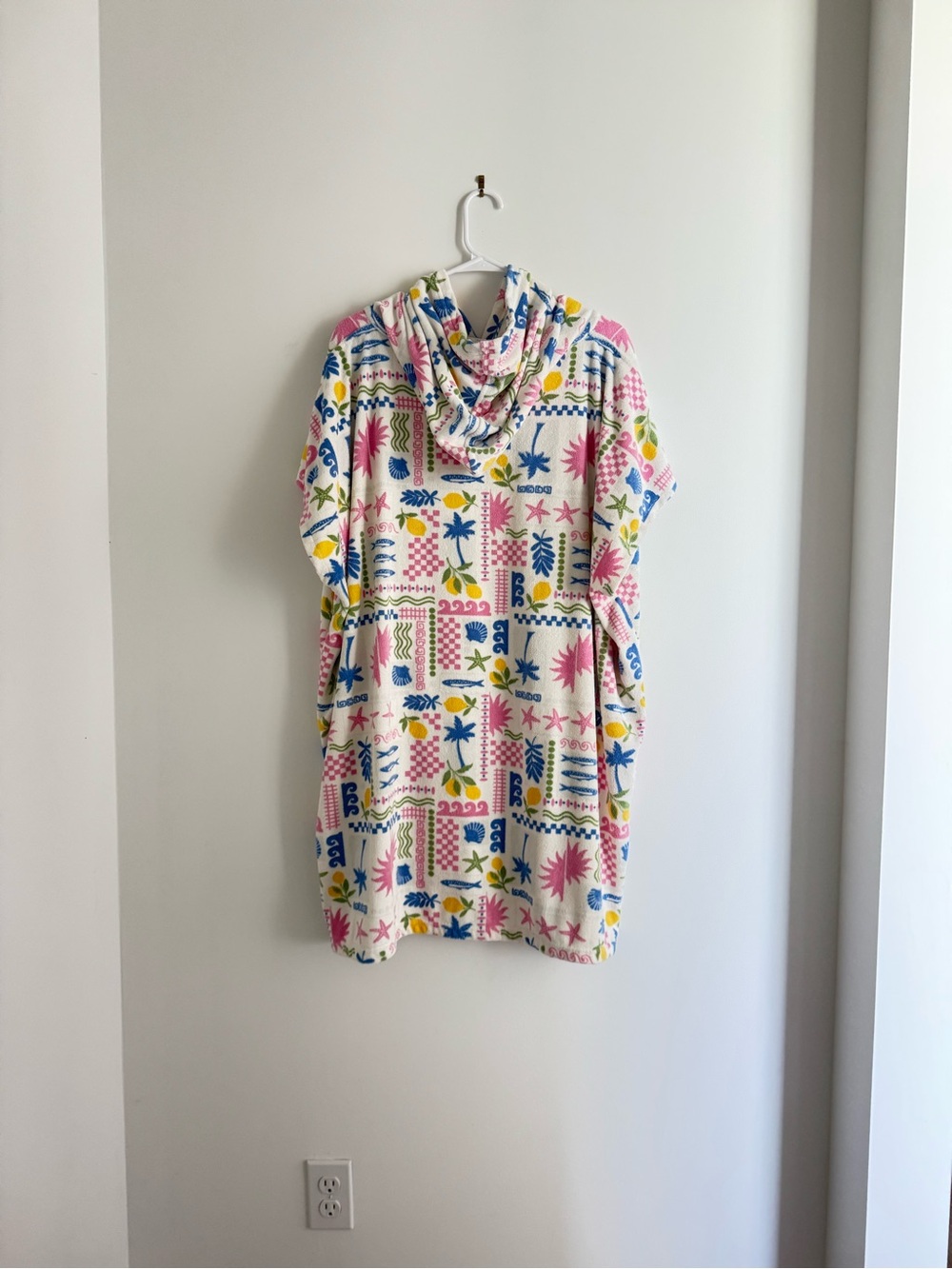 Women's Hooded Swim Coverup in Pink & Blue Tropical Print - Throwzy - Picture 3 of 10